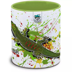 Phelsuma grandis, farbenfrohe Taggecko-Art, auf Ast sitzend, natürliche Umgebung, detailreiche Hautstrukturen, von TK Tassen