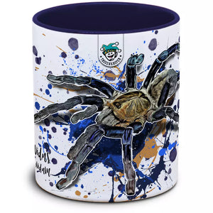 Cyriopagopus lividus Tassenkasper Tarantula, braune und schwarze Spinne mit langen Beinen auf Ast, Nahaufnahme
